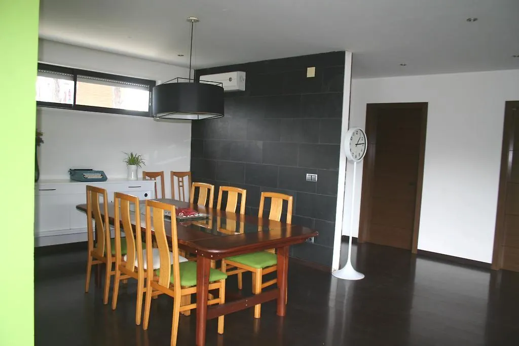 別荘 ヴァルロマネス Casa Ceca De La Playa Y Barcelona, Con Piscina Climatizada Y Jacuzziヴィラ